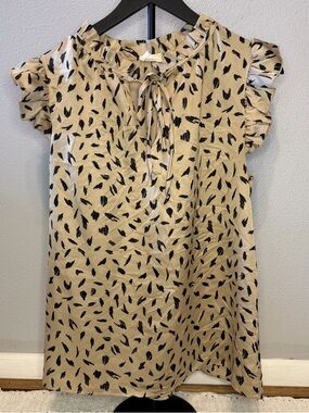 Lovely Melody Tan and Black Ruffle Sleeveless V-Neck Blouse Tie Front